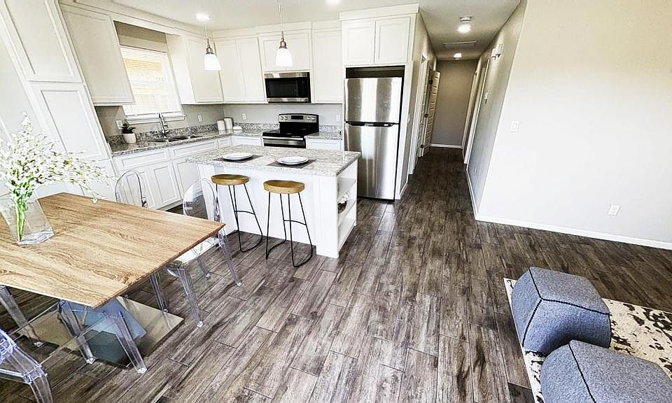 1st image of 1404 Alta Vista Ave