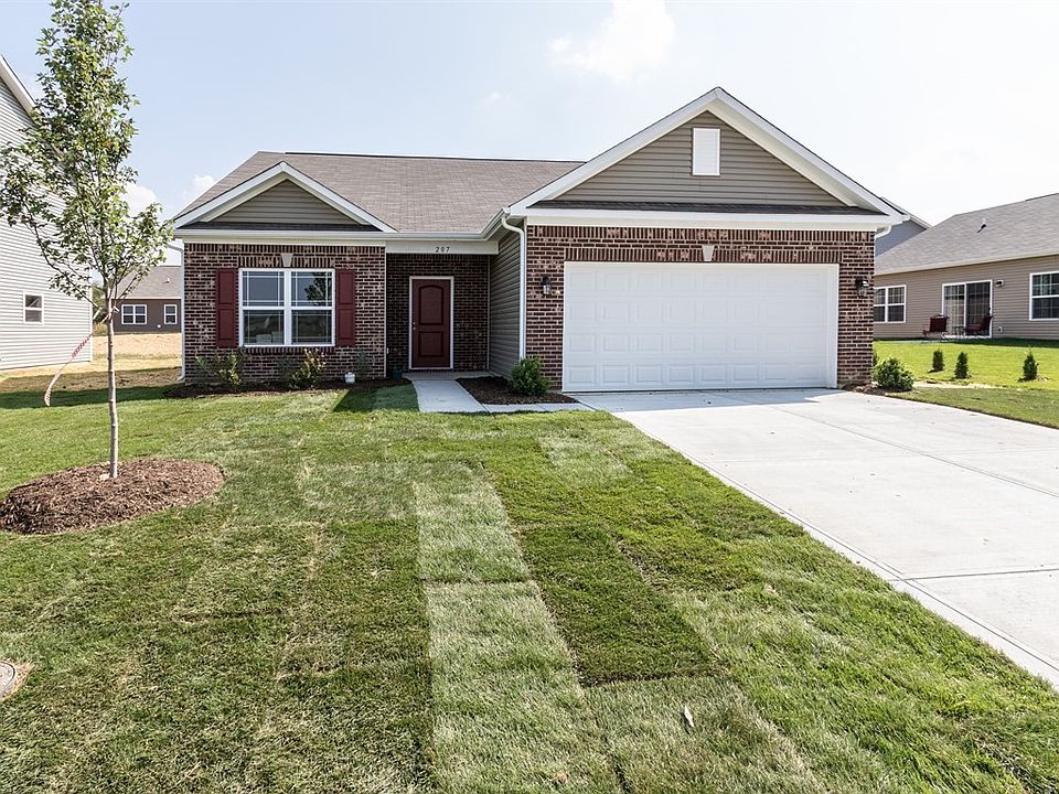 1st image of 207 Thistle Wood Dr