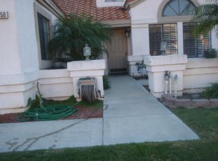3050 Prado Ln, Colton, CA 92324