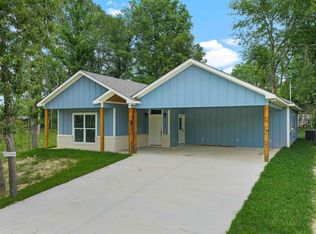 822 Marshall St, Carthage, TX 75633