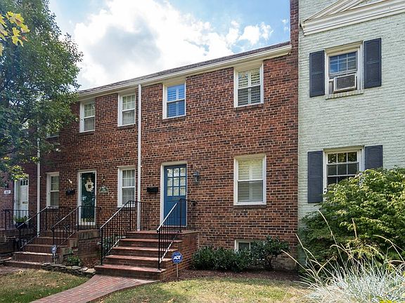 2nd image of 1116 Colonial Ave