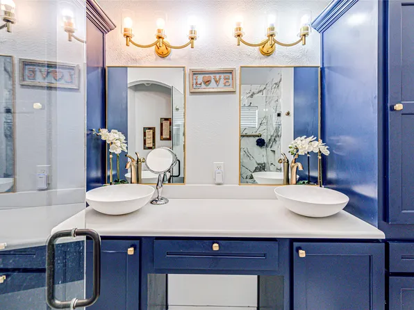 3720 Prague Mews, Dallas, TX 75236