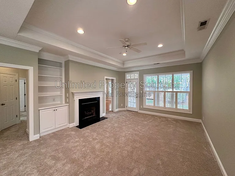 5009 Whitner Dr — Photo 9