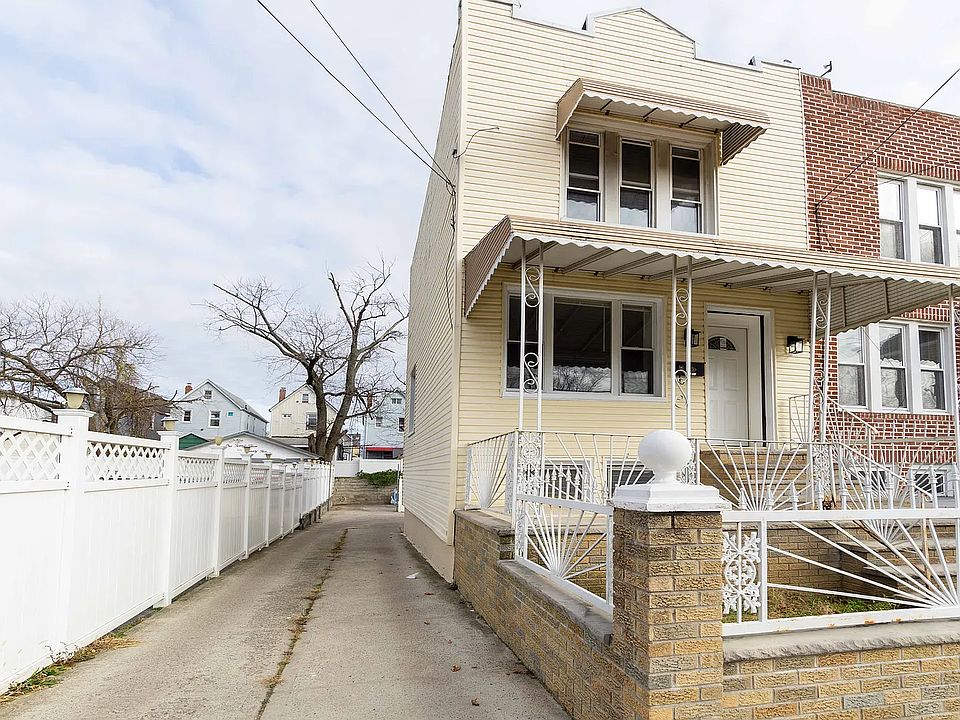 1st image of 123-31 Inwood St #A