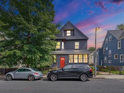 14 Whitman St, Dorchester, MA, 02124