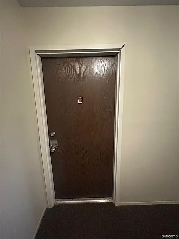 2 bed, 2.0 bath, 1190 sqft, $1,550 — Photo 2