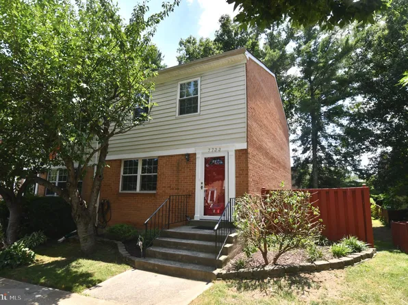 7733 Trevino Ln, Falls Church, VA 22043