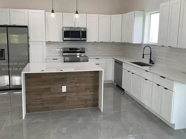 655 NW 24th Ave #0, Fort Lauderdale, FL 33311