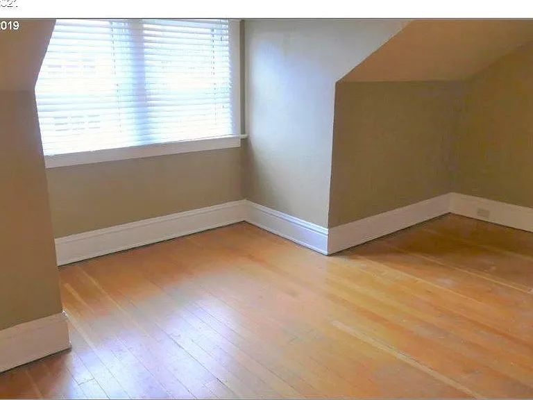 2414 NE 14th Ave #B — Photo 7