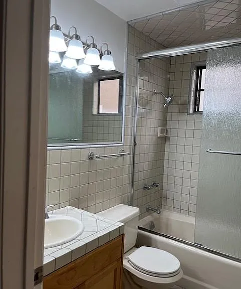 2501 Ocean Ave #LOWER — Photo 11