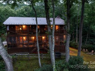 238 Falling Water Dr, Burnsville, NC 28714