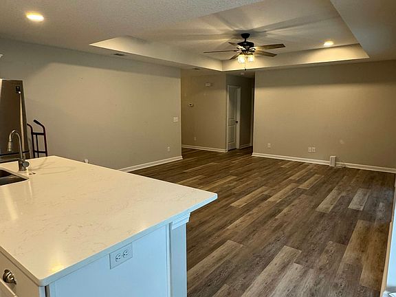 Kitchen/Living Room