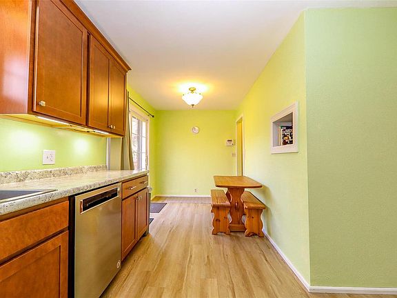 4th image of 5824 Heavenly Ln