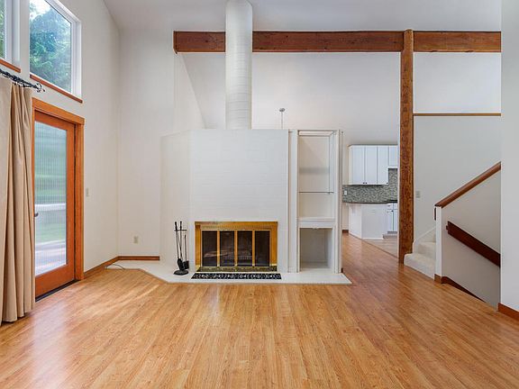 3rd image of 600 Island Dr #19