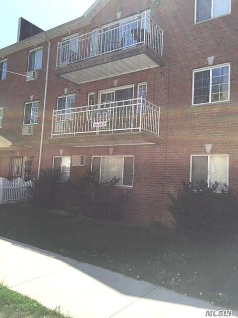 1st image of 18266 Wexford Ter Unit 1