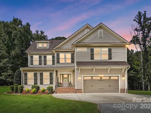 7219 Indian Trail Fairview Rd, Indian Trail, NC 28079