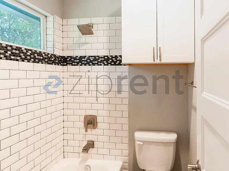 3450 Willowrun Dr #D — Photo 12