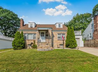 41 Maple Pl, Yonkers, NY 10704