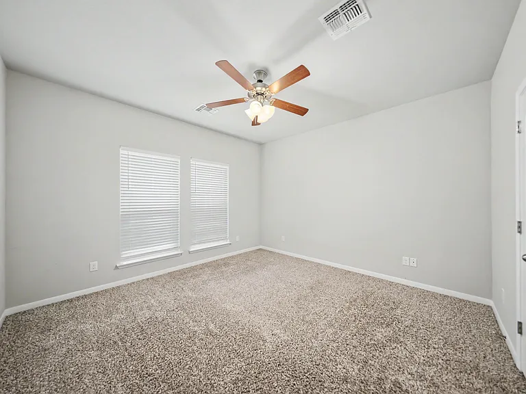 7508 Hudson Grove Dr — Photo 12