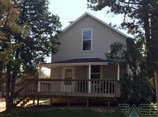 1309 W 11th St, Sioux Falls, SD 57104