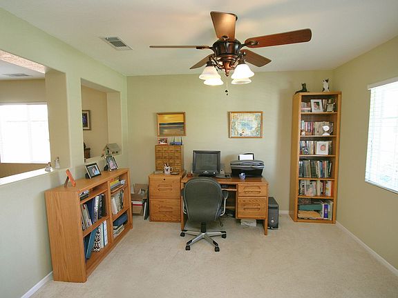 Optional 4th Bed is Open Office!