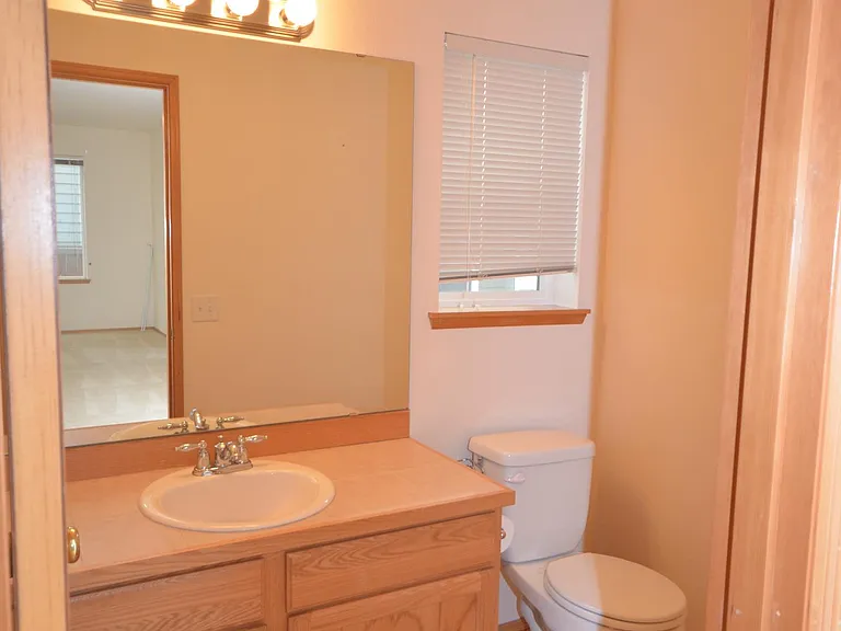 259 Whitman Pl NE — Photo 18