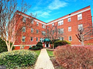 22 S Old Glebe Rd #2D, Arlington, VA 22204