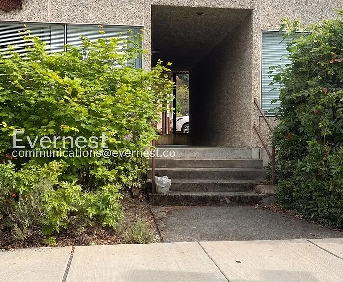 10106 NE 185th St #103 — Photo 1