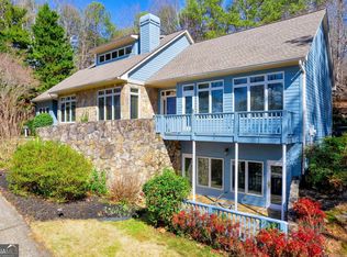 745 Plum Ln, Clarkesville, GA 30523