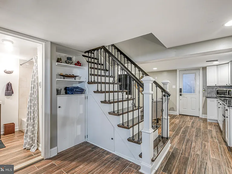 63 Academy Rd — Photo 32