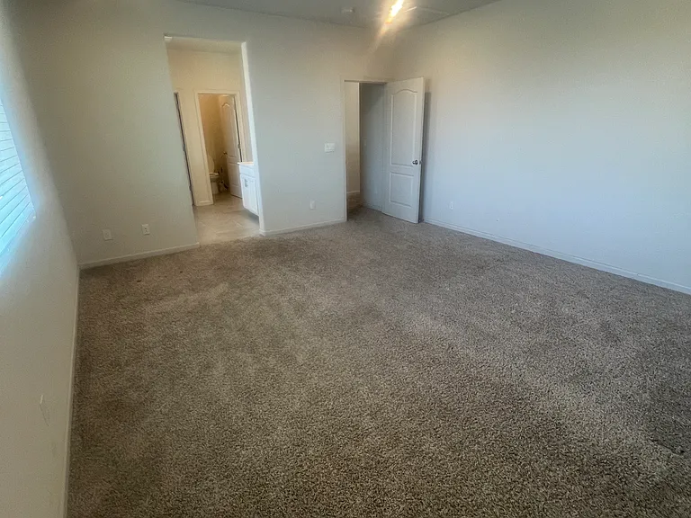 1878 Holland Ln — Photo 49
