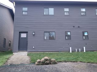 436 5th Ave #1, Tay, ON L0K 1R0