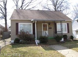 862 N Firestone Blvd, Akron, OH 44306