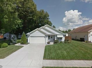 351 Longfellow St, Elyria, OH 44035