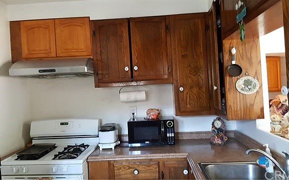 4th image of 545 Lynn Haven Ct