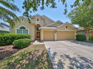 7316 Guilford Pine Ln, Apollo Beach, FL 33572