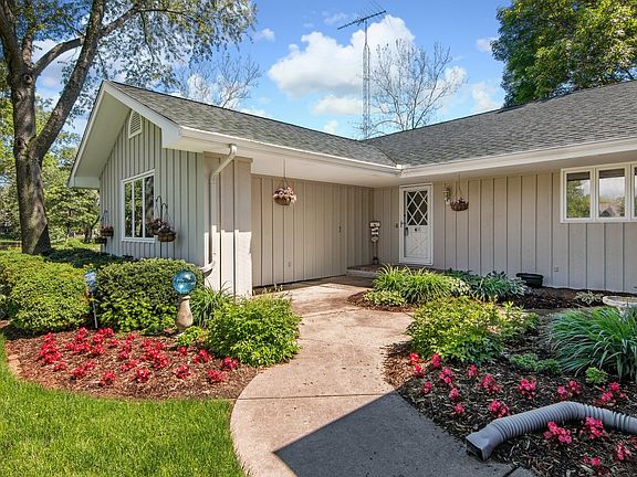 Professionally Lanscaped