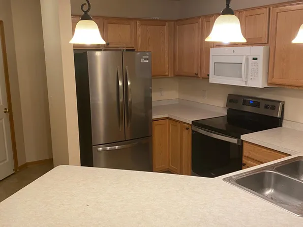 3283 Coleshire Path, Rosemount, MN 55068