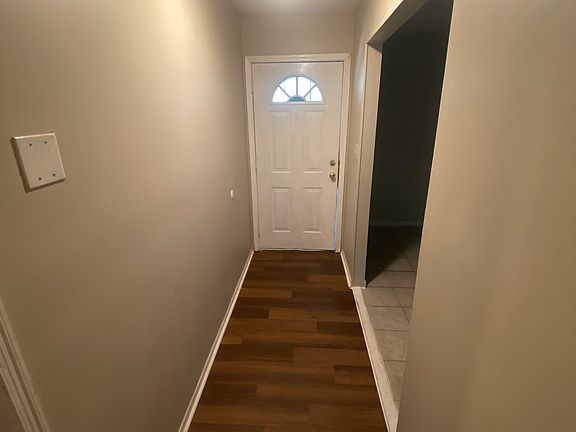 4th image of 317 Southlawn Dr