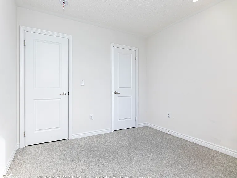 63 Minnock St — Photo 31