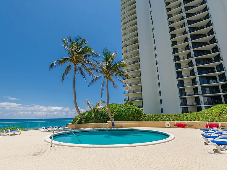 5440 N Ocean Dr #804 — Photo 29