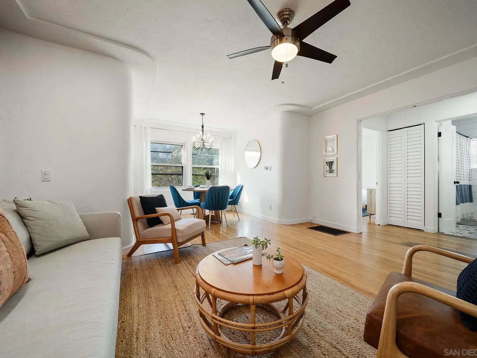 2 bed, 1.0 bath, 1023 sqft, $5,250 — Photo 4
