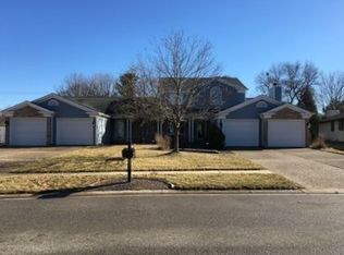 1708 Devonwood Dr, Springfield, IL 62704