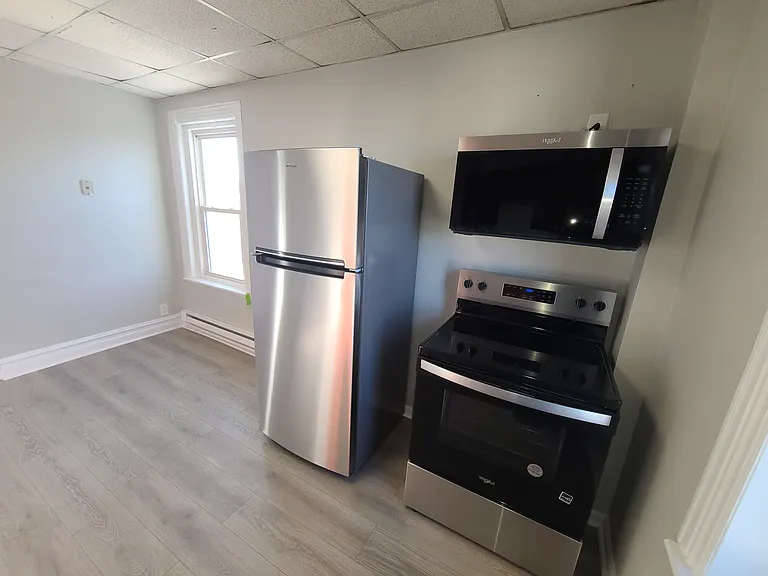 339 Chestnut St #302 — Photo 11