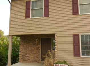 616 W King St, Chambersburg, PA