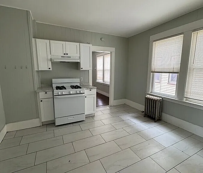 918 Winchester Ave #2 — Photo 2