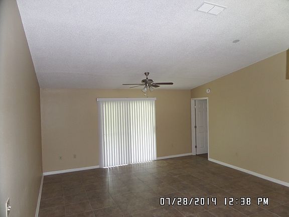 3rd image of 239 Hedgewood Ave