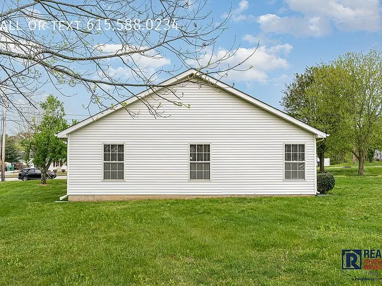 2824 Canary Ct — Photo 17