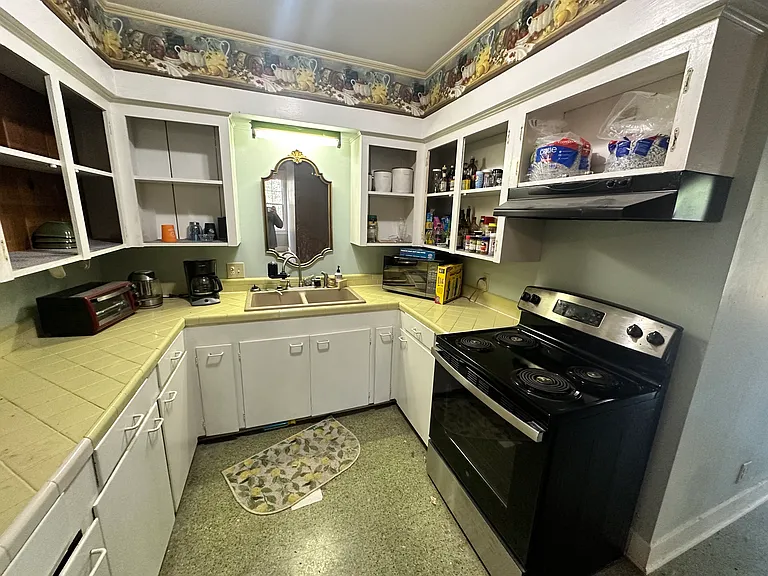 525 E Main St #3 — Photo 4