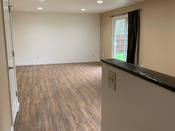 Large Bonus Room